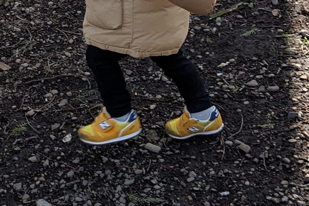 ニューバランス373